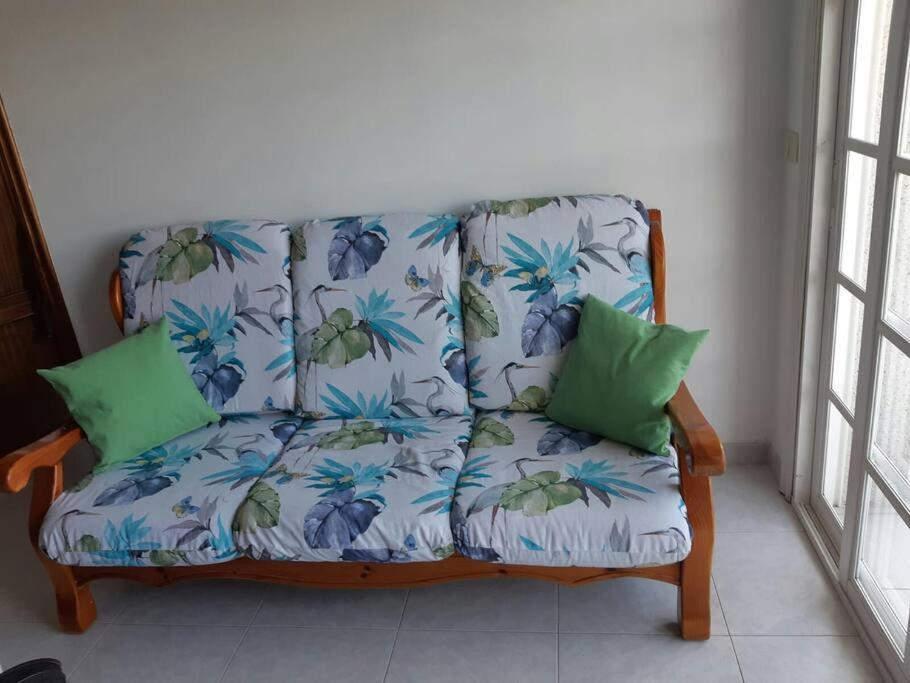 Apartamento Con Terraza Y Vistas Al Mar Apartment Bueu Luaran gambar